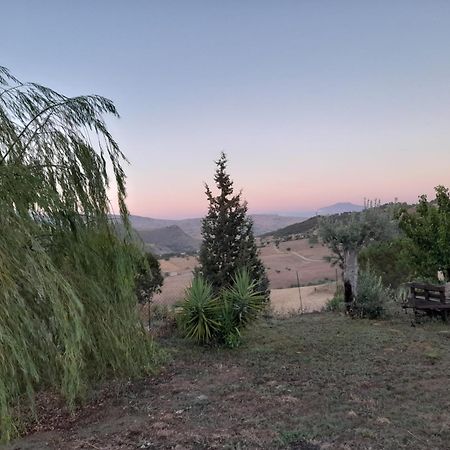 Agriturismo La Stragola Nicosia Εξωτερικό φωτογραφία